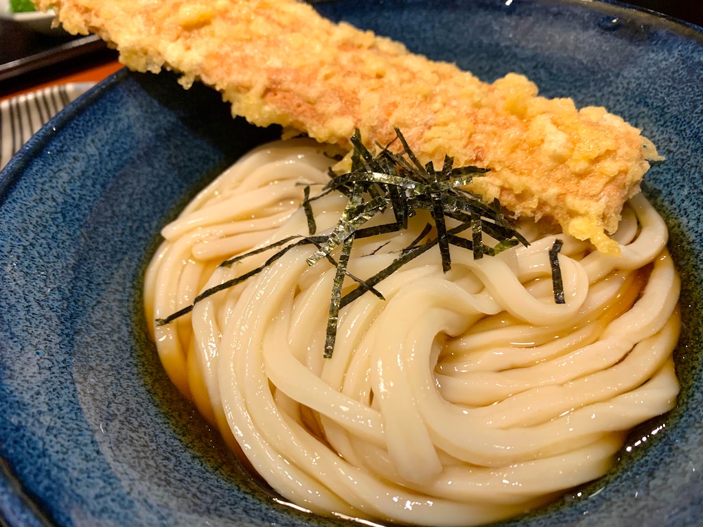 名店のうどん